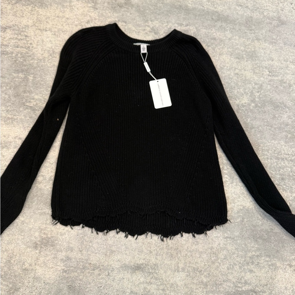 NWT COTTON BY AUTUMN CASHMERE Black Knit Sweater with Frayed Hem- size M